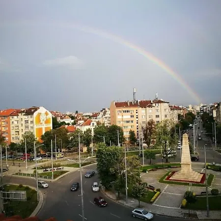 Big 4-bdr With City View Apartament Sofia